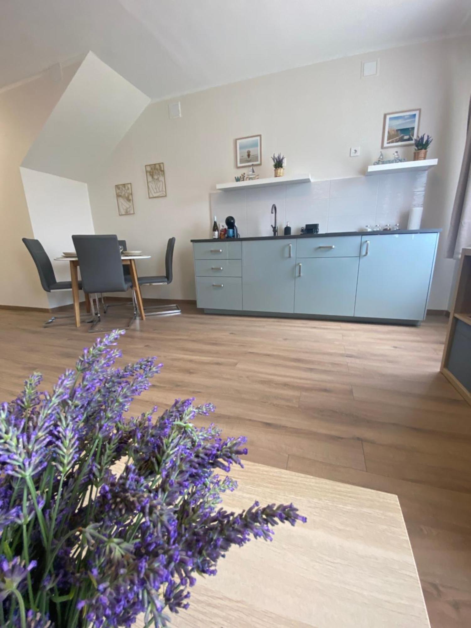 Azur Panorama Apartmán Alsóörs